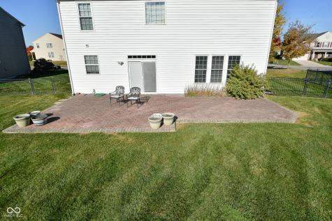 2080 Heathermor Drive Avon IN 46123