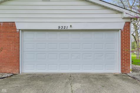 9321 E 82nd Street Indianapolis IN 46256