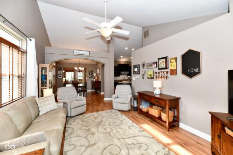 919 Amesbury Court Indianapolis IN 46217
