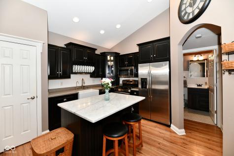 919 Amesbury Court Indianapolis IN 46217