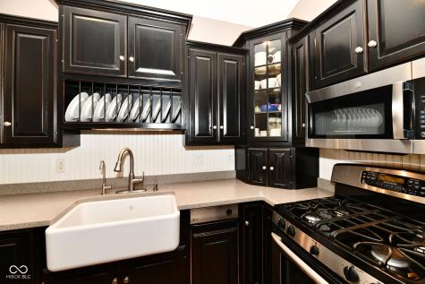 919 Amesbury Court Indianapolis IN 46217
