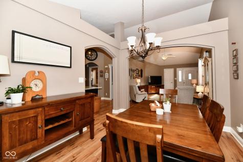 919 Amesbury Court Indianapolis IN 46217