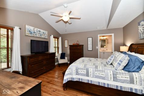 919 Amesbury Court Indianapolis IN 46217