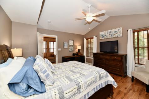 919 Amesbury Court Indianapolis IN 46217