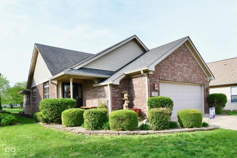 919 Amesbury Court Indianapolis IN 46217