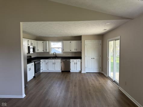 913 Delegate Drive Shelbyville IN 46176