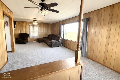 2341 E 550 N Crawfordsville IN 47933