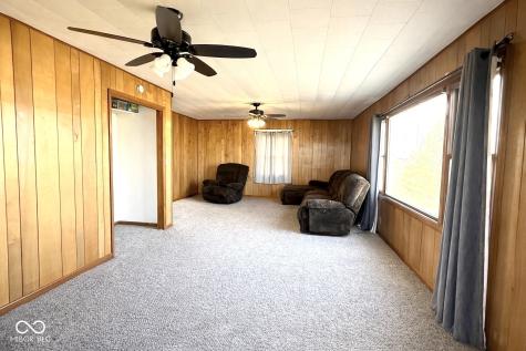 2341 E 550 N Crawfordsville IN 47933