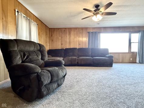 2341 E 550 N Crawfordsville IN 47933