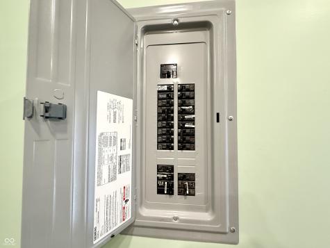 2341 E 550 N Crawfordsville IN 47933