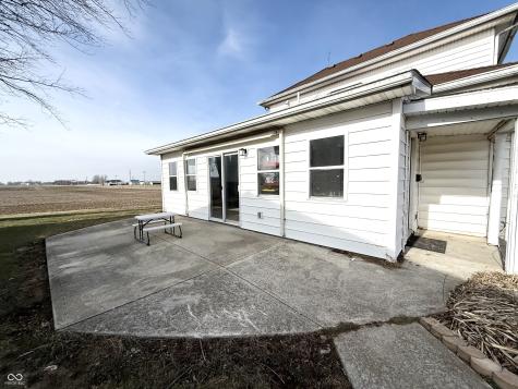 2341 E 550 N Crawfordsville IN 47933