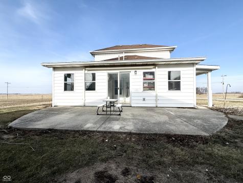 2341 E 550 N Crawfordsville IN 47933