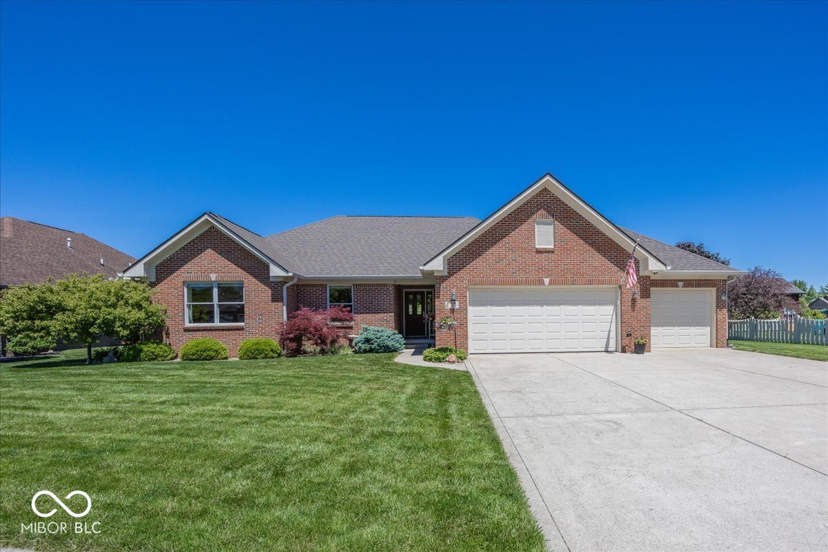 6720 Fieldstream Drive Avon IN 46123