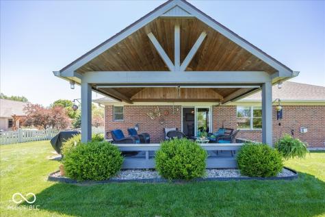 6720 Fieldstream Drive Avon IN 46123