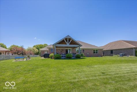 6720 Fieldstream Drive Avon IN 46123