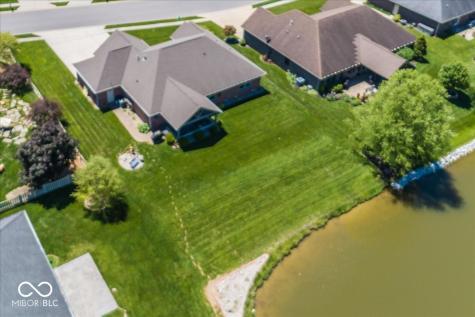 6720 Fieldstream Drive Avon IN 46123