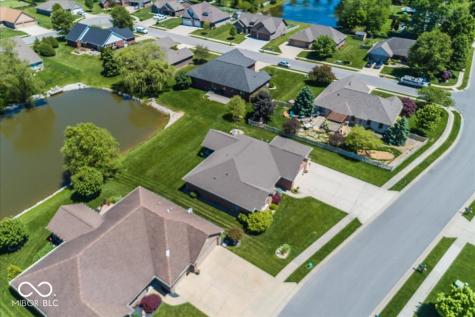 6720 Fieldstream Drive Avon IN 46123