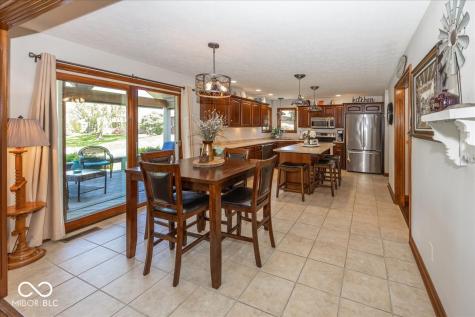 6720 Fieldstream Drive Avon IN 46123