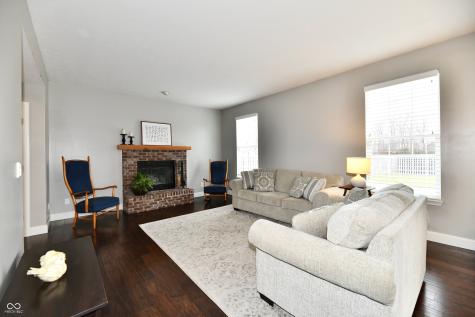 7327 Sycamore Run Drive Indianapolis IN 46237