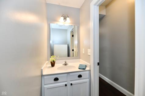 7327 Sycamore Run Drive Indianapolis IN 46237