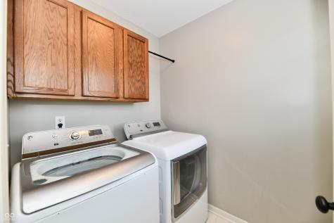 7327 Sycamore Run Drive Indianapolis IN 46237