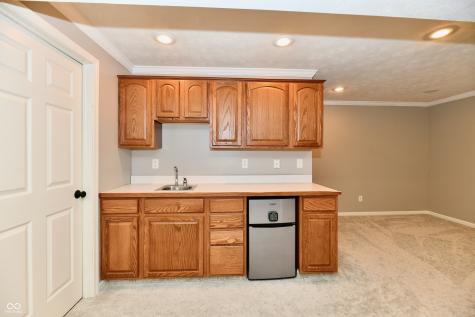7327 Sycamore Run Drive Indianapolis IN 46237