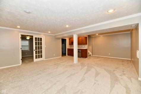 7327 Sycamore Run Drive Indianapolis IN 46237