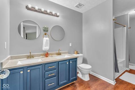 8455 Ferguson Circle Avon IN 46123