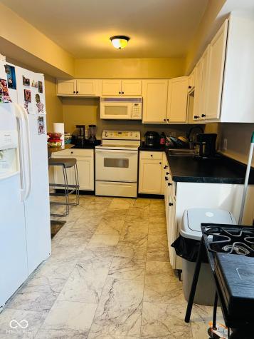 1121 N Belleview Place Indianapolis IN 46222