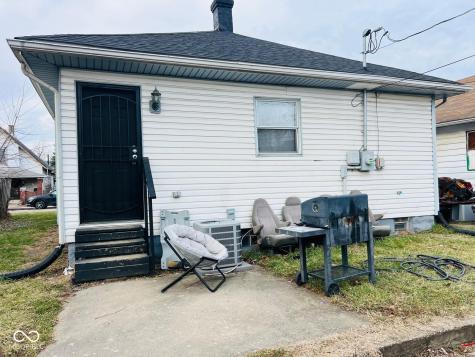 1121 N Belleview Place Indianapolis IN 46222