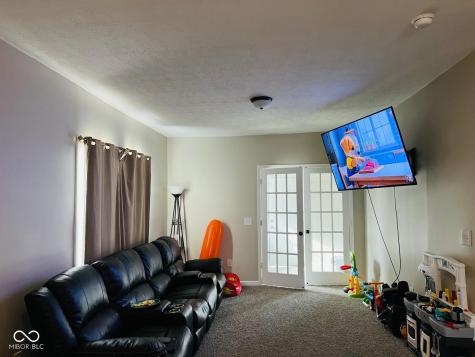1121 N Belleview Place Indianapolis IN 46222