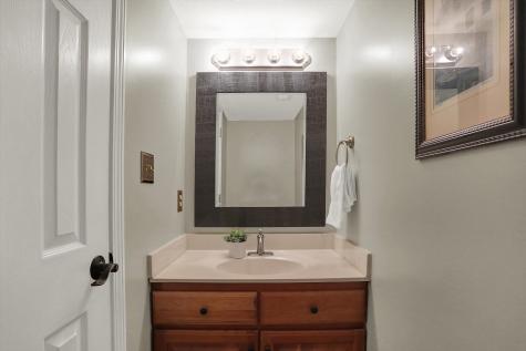 6755 Dorchester Drive Zionsville IN 46077