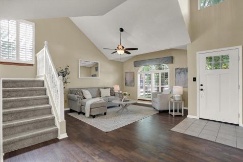 6755 Dorchester Drive Zionsville IN 46077