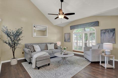 6755 Dorchester Drive Zionsville IN 46077