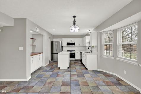 205 Myers Lake Drive Noblesville IN 46062