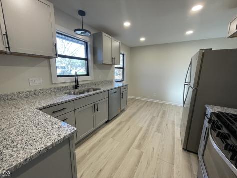5220 E 46th Street Indianapolis IN 46226