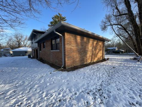 5220 E 46th Street Indianapolis IN 46226