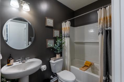 604 Donegal Drive Pendleton IN 46064