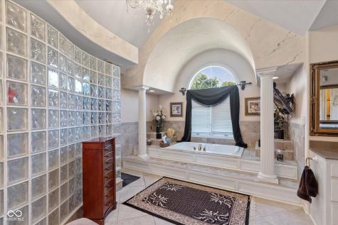 12029 Admirals Pointe Drive Indianapolis IN 46236