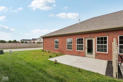 2843 Grandview Lane Greenwood IN 46143