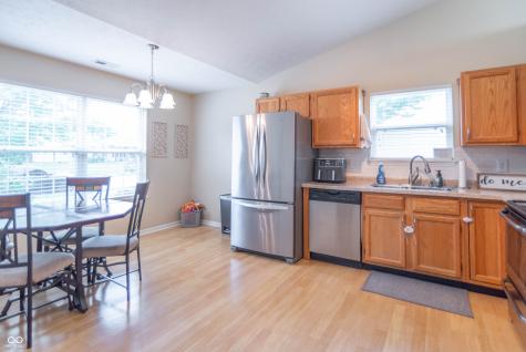 493 Yorktown Lane Avon IN 46123