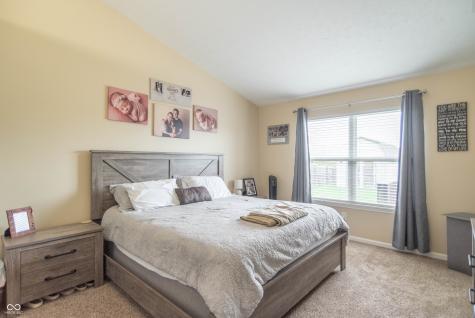 493 Yorktown Lane Avon IN 46123