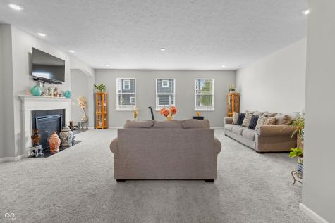 5839 Altar Bell Circle Greenwood IN 46143