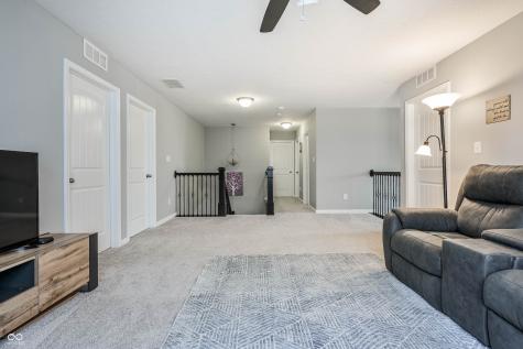 5771 Waterstone Way Whitestown IN 46075