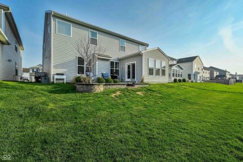 5771 Waterstone Way Whitestown IN 46075
