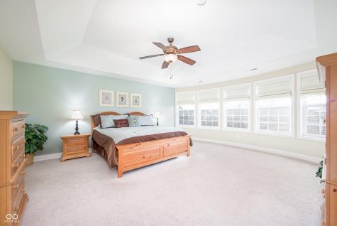 8920 Sandstone Place Zionsville IN 46077