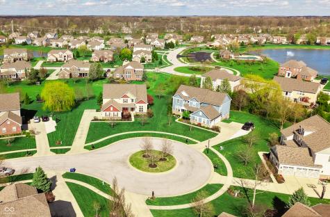 8920 Sandstone Place Zionsville IN 46077