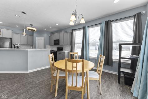 9046 Gordimer Circle Indianapolis IN 46239