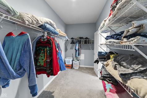 9046 Gordimer Circle Indianapolis IN 46239
