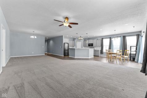 9046 Gordimer Circle Indianapolis IN 46239